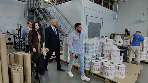 Representatives of the FEZ "Minsk" administration paid a working visit to the production facilities of the resident FlexoPrint LLC