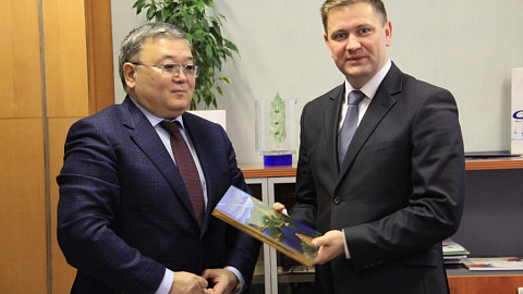 Ambassador of the Republic of Kazakhstan to Belarus visited FEZ “Minsk”