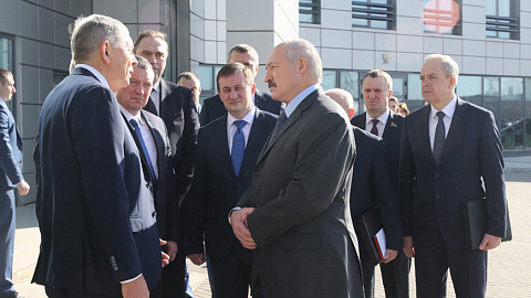 Президент Лукашенко посетил предприятие "АДАНИ"